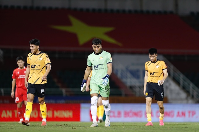 Các cầu thủ Thanh Hoá đã thi đấu như những chiến binh thực thụ. Ảnh: Anh Khoa 