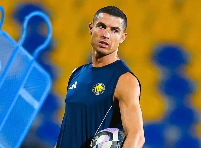 Ronaldo vẫn tập luyện tại Al Nassr nhưng không ra sân thi đấu