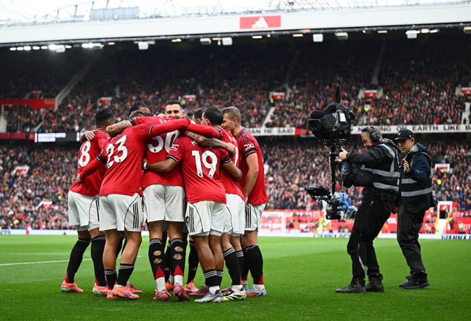 Tin giờ chót 13/2: Phòng thay đồ MU náo loạn vì Ratcliffe