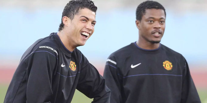 Evra từng sát cánh cùng Ronaldo