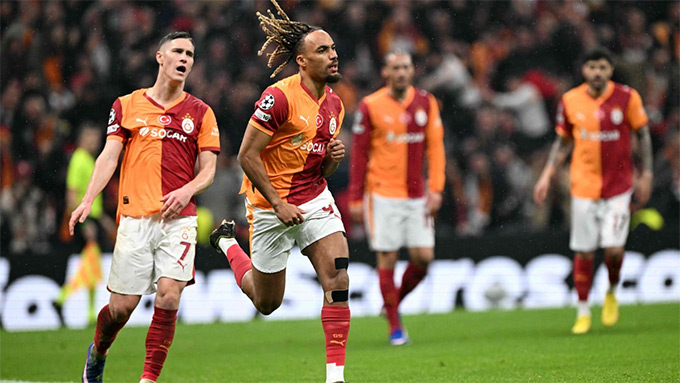 Galatasaray có màn ngược dòng ấn tượng trước Juventus