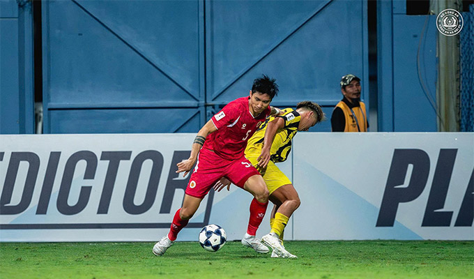 Văn Hậu được đồng đội Cao Pendant Quang Vinh đánh giá rất cao - Ảnh: CAHN