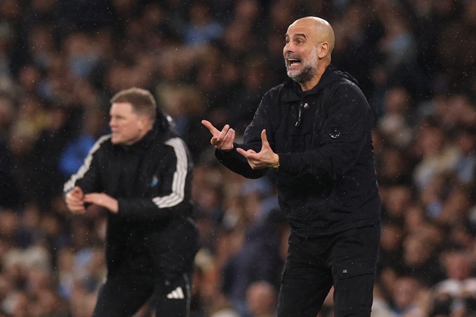 Đến Pep Guardiola cũng bất an với tập thể Man City này!