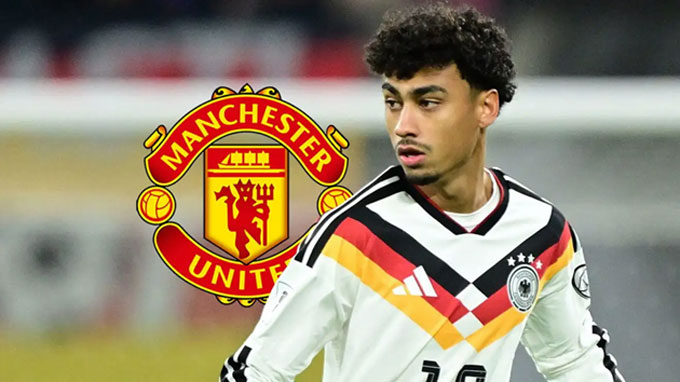 Nathaniel Brown được MU theo sát