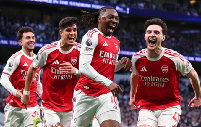 Niềm vui thắng lợi của Arsenal