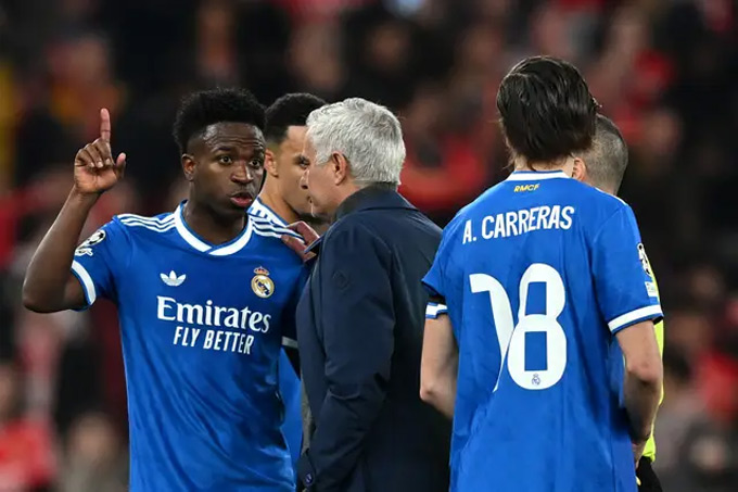 Mourinho đã bị dư luận chỉ trích mạnh mẽ sau phát ngôn về Vinicius
