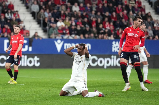 Các cầu thủ Real Madrid mất hết sức chiến đấu