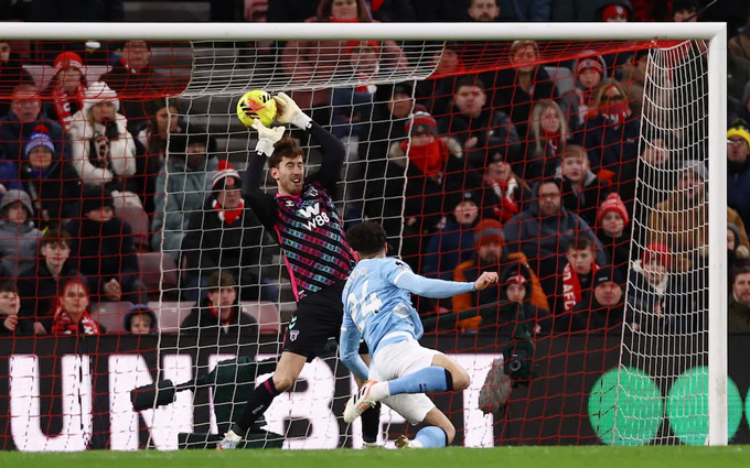 Robin Roefs (Sunderland)