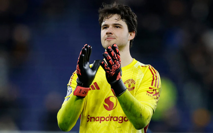 Senne Lammens (Man United)