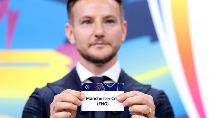 Lễ bốc thăm vòng 1/8 Champions League đã bị dàn xếp?