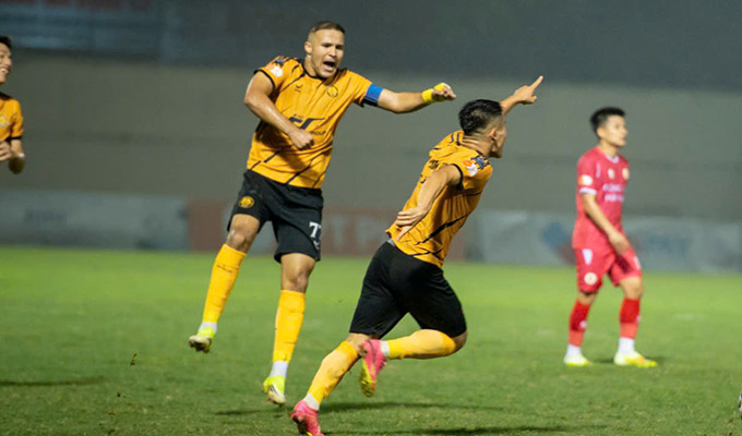 Sự vắng mặt của Odiljon Abdurakhmanov được xem là tổn thất cực lớn với Thanh Hóa thời điểm hiện tại - Ảnh: Đức Cường