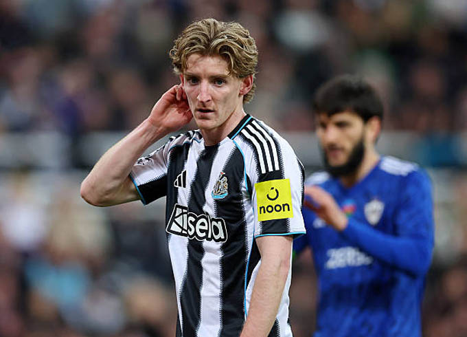 Gordon có thể cập bến Arsenal vào mùa hè