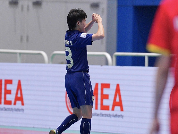 Thái Lan nâng tỷ số