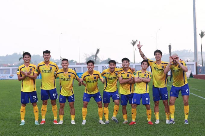 Vòng 11 giải hạng Nhất QG 2025/26: Bắc Ninh ngược dòng ngoạn mục, Trẻ PVF