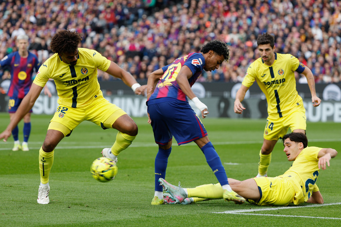 3 cầu thủ của Villarreal không kèm nổi Lamine Yamal