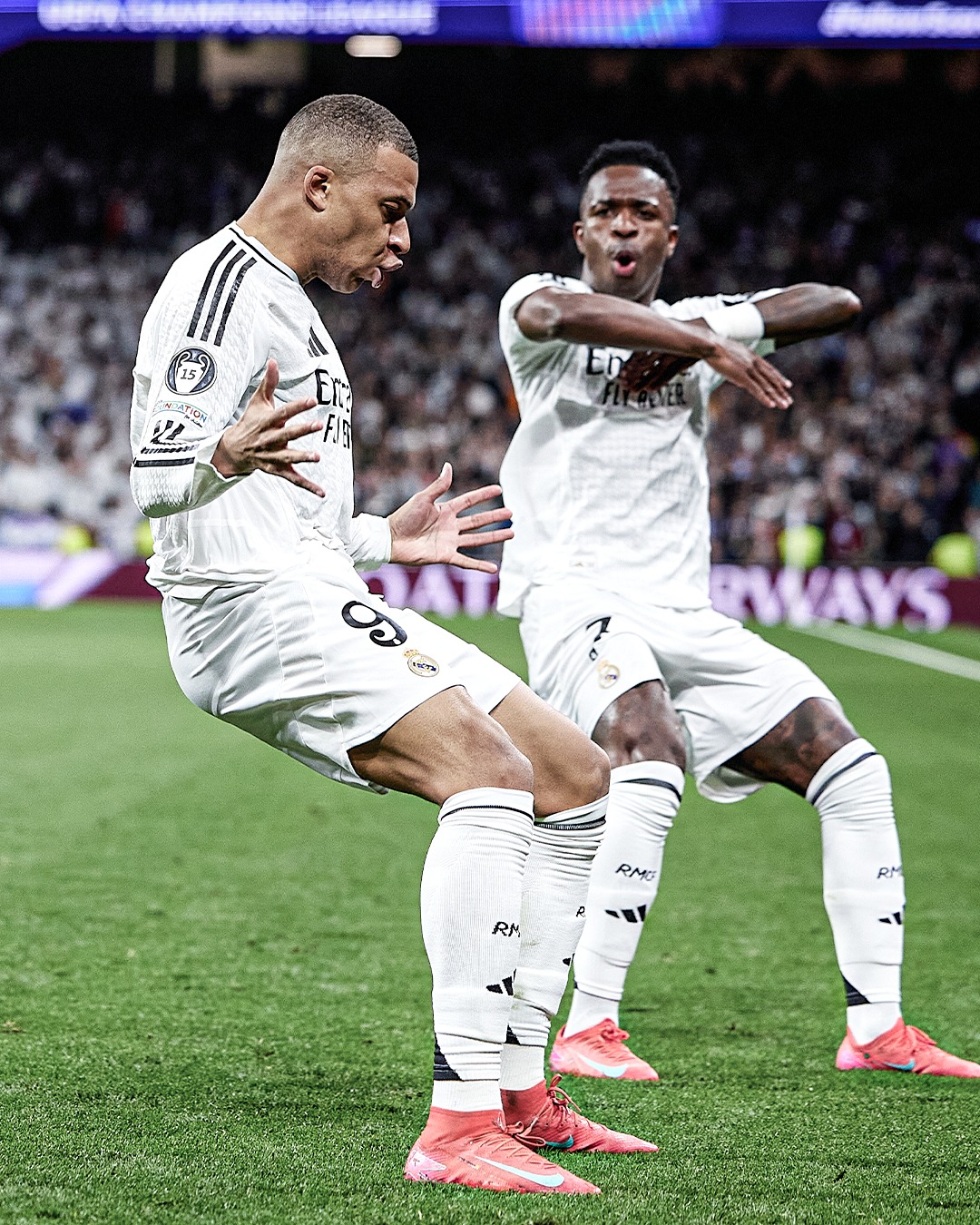 Chấn thương đầu gối dai dẳng của Mbappe đã khiến Vinicius một lần nữa trở thành cầu thủ số một