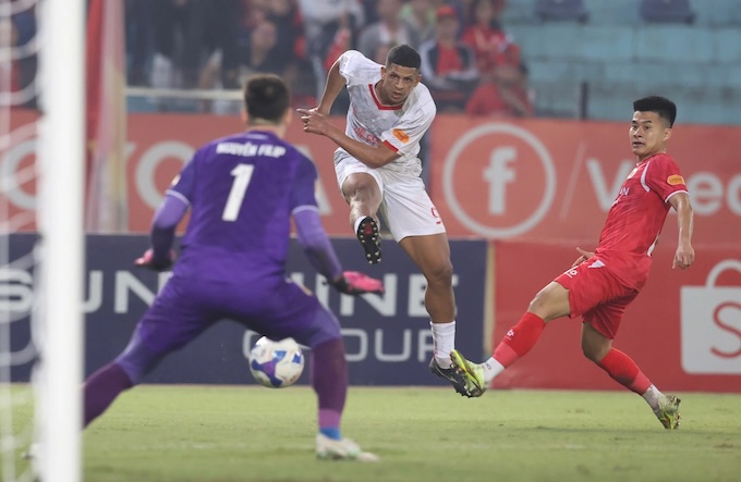 Thể Công Viettel liệu có vượt CAHN ở cuộc đua vô địch? - Ảnh: Minh Tuấn 