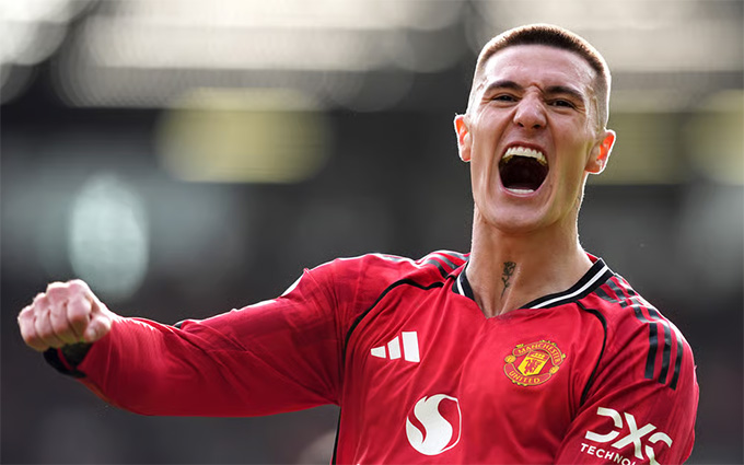 Sesko mang về chiến thắng ngược dòng cho MU trước Crystal Palace