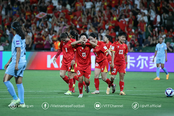 ĐT nữ Việt Nam thắng sát nút Ấn Độ - Ảnh: VFF