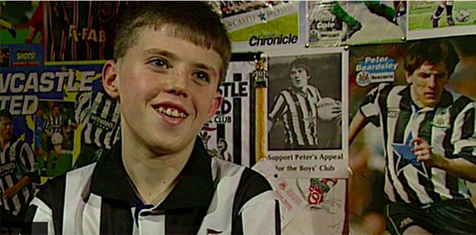 Cậu nhóc Michael từng mơ khoác áo Newcastle lúc trưởng thành...