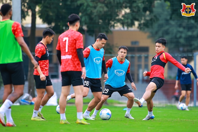Ninh Bình đang quyết lấy lại ngôi nhì bảng ở vòng 15 tới. Ảnh: NBFC
