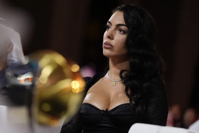 Georgina được cho là đã bay trở lại Madrid