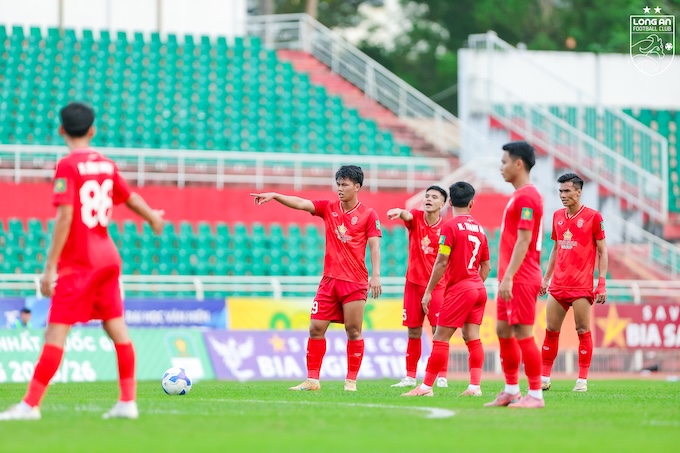 Long An sẽ gặp khó trong cuộc tiếp đón Phú Thọ. Ảnh: FBNV