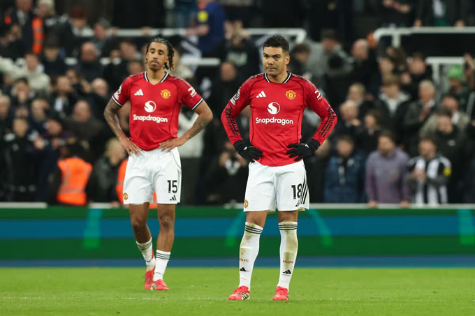 MU lộ diện điểm yếu chí tử