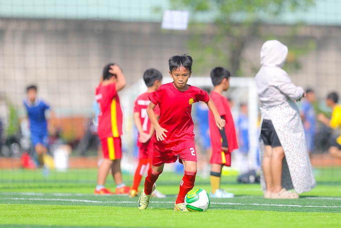 VNN Academy hy vọng sẽ phát hiện ra nhiều cầu thủ trẻ tài năng cho bóng đá Việt từ học đường. Ảnh: CTV