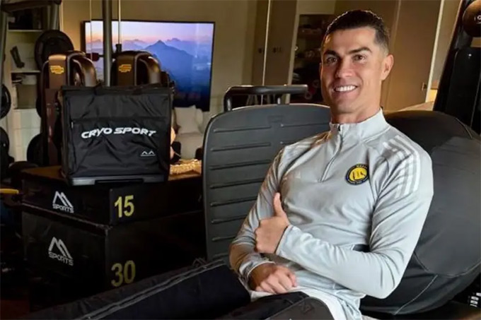 Ronaldo đang tích cực điều trị chấn thương