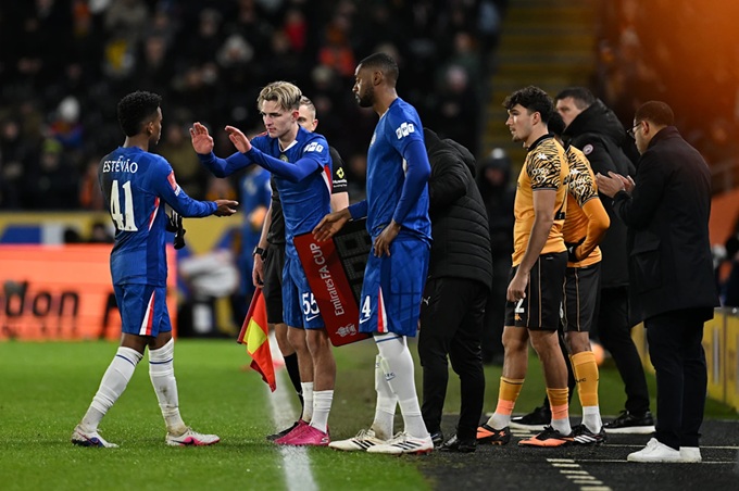 Chelsea sẽ dùng cầu thủ trẻ để đối đầu Wrexham