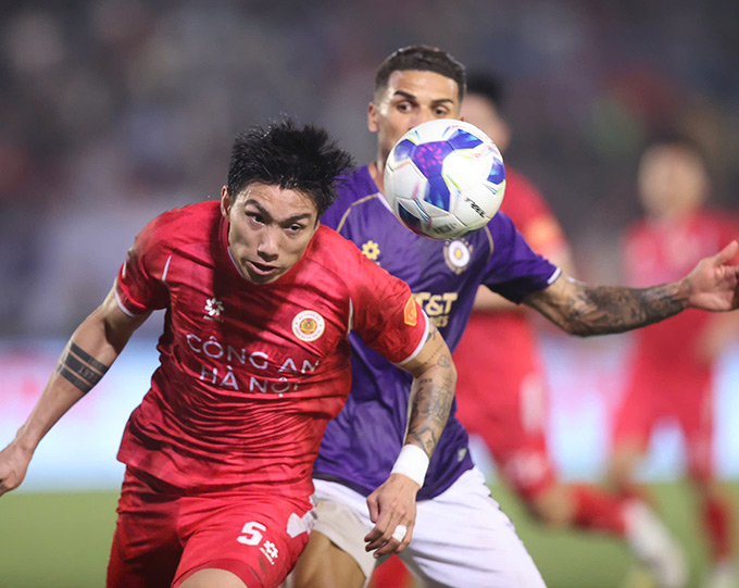 CLB Công an Hà Nội chỉ có 1 bàn danh dự - Ảnh: Minh Tuấn 