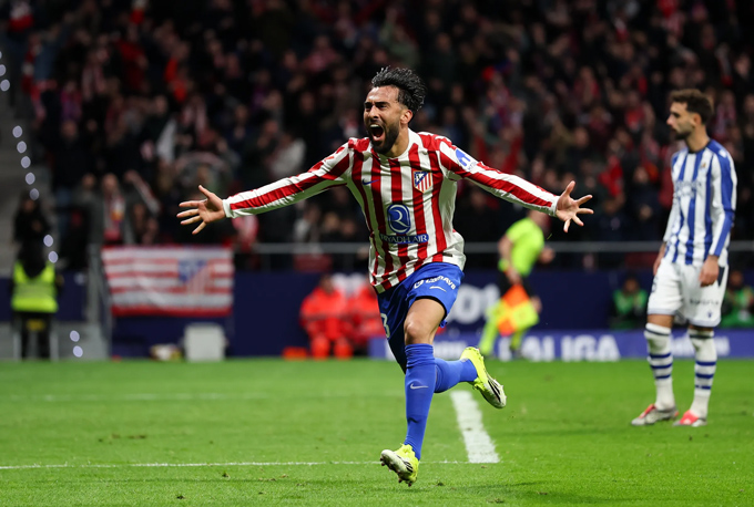 Nico Gonzalez ghi 2 bàn sau khi vào sân từ ghế dự bị