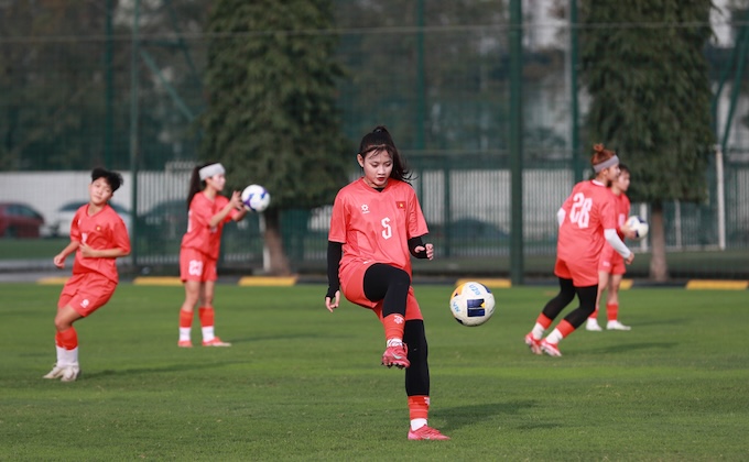 ĐT U20 nữ tập luyện chuẩn bị cho giải châu Á 2026. Ảnh: VFF 