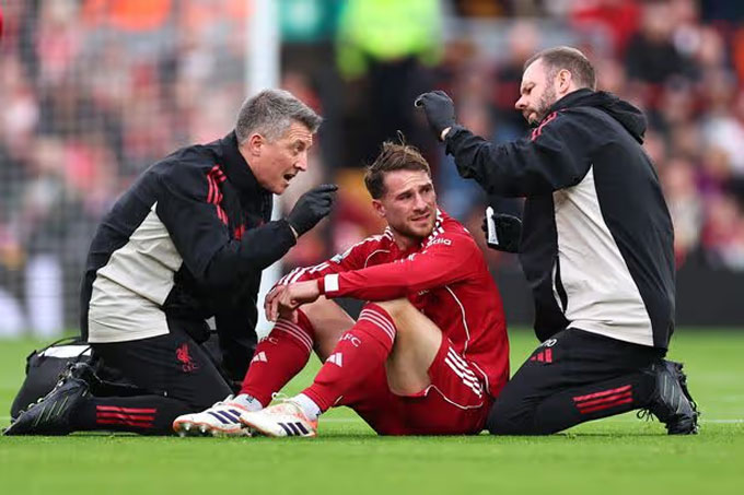 Mac Allister vừa dính chấn thương nhưng có thể trở lại ở trận gặp Galatasaray