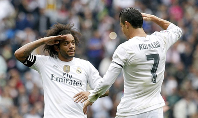 Marcelo ca ngợi Ronaldo là người ngoài hành tinh