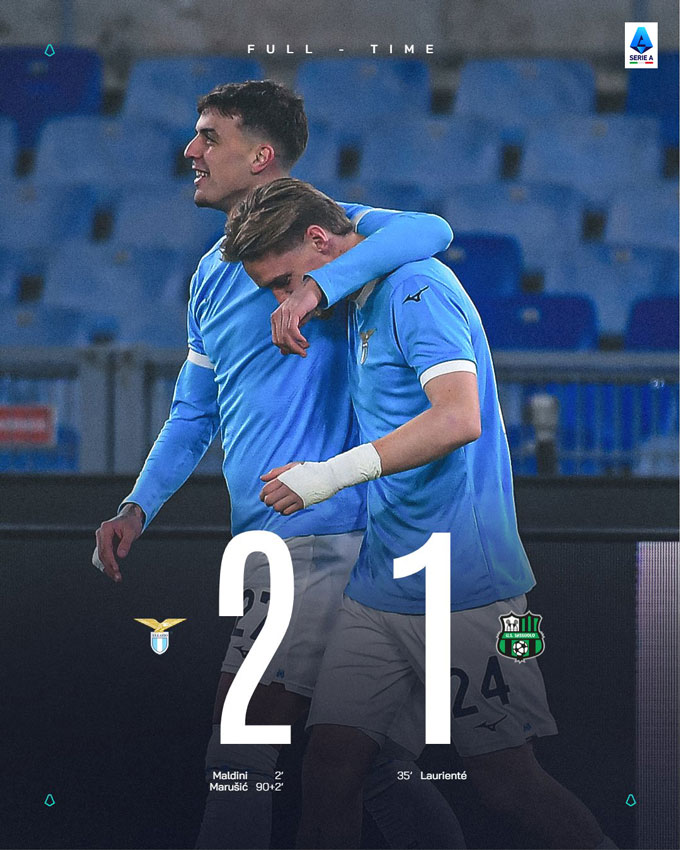 Lazio đánh bại Sassuolo nhờ bàn thắng ở phút bù giờ