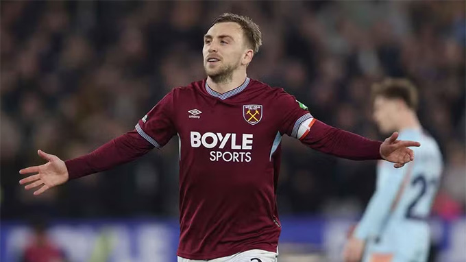 West Ham giành vé vào tứ kết FA Cup