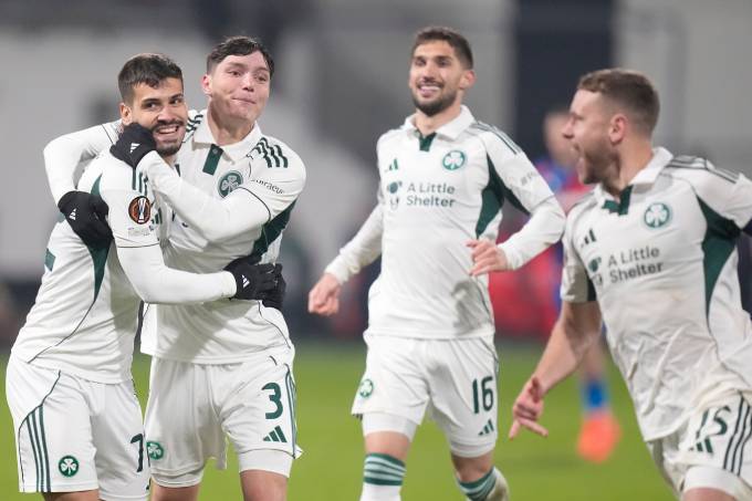 Panathinaikos đang có phong độ rất cao dưới bàn tay của HLV Rafa Benitez