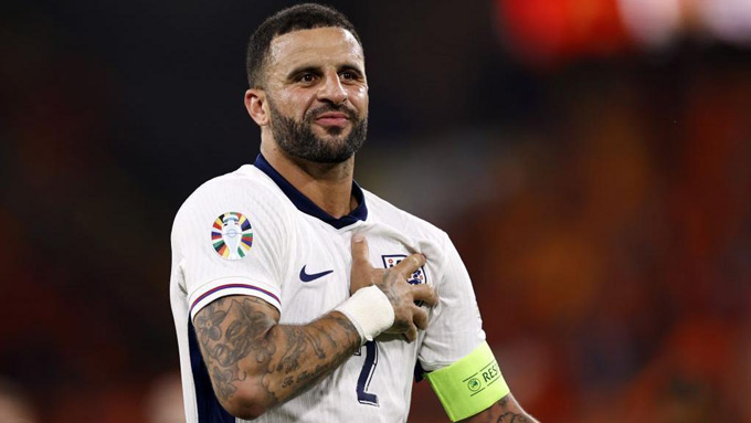 Walker đã có 96 lần khoác áo tuyển Anh