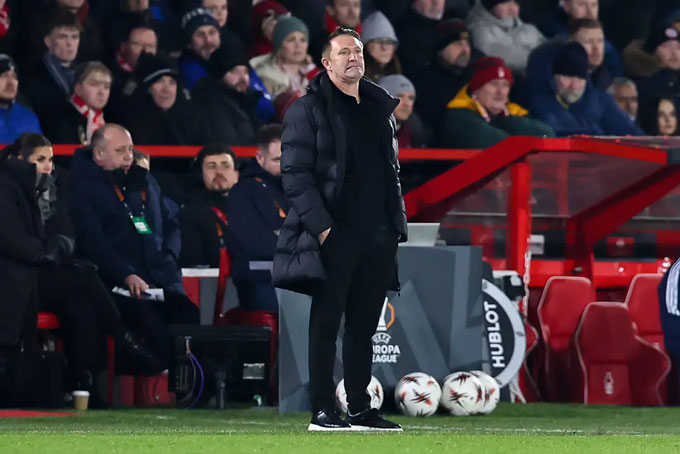 Tottenham nhắm Robbie Keane để thay Tudor