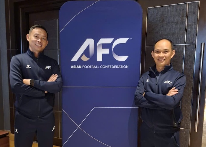 Hai trọng tài Ngô Duy Lân và Nguyễn Trung Hậu. Ảnh: VFF 