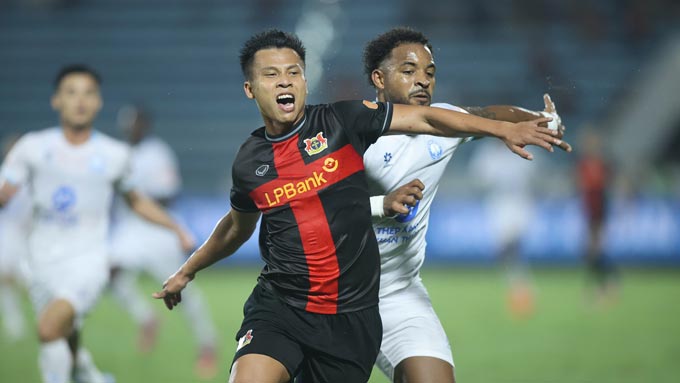 Ngọc Bảo trong màu áo Ninh Bình. Ảnh - Minh Tuấn