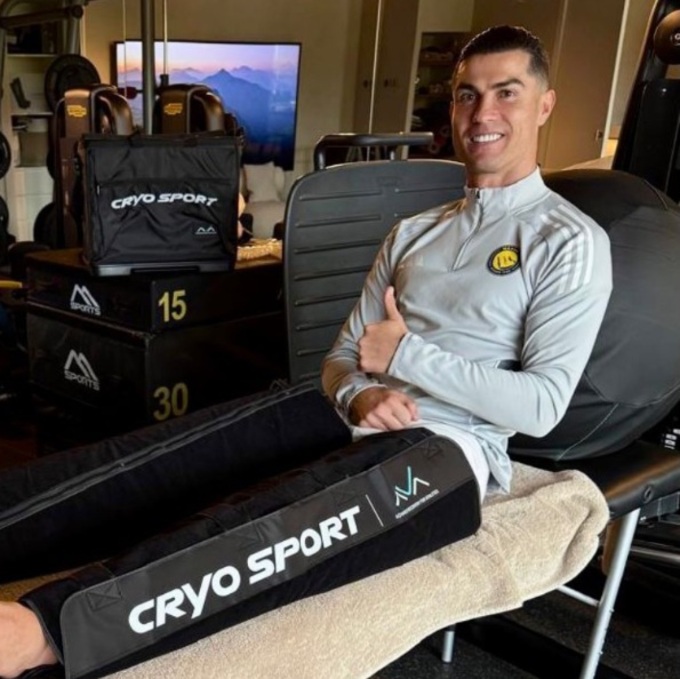 CR7 đang điều trị chấn thương ở Tây Ban Nha