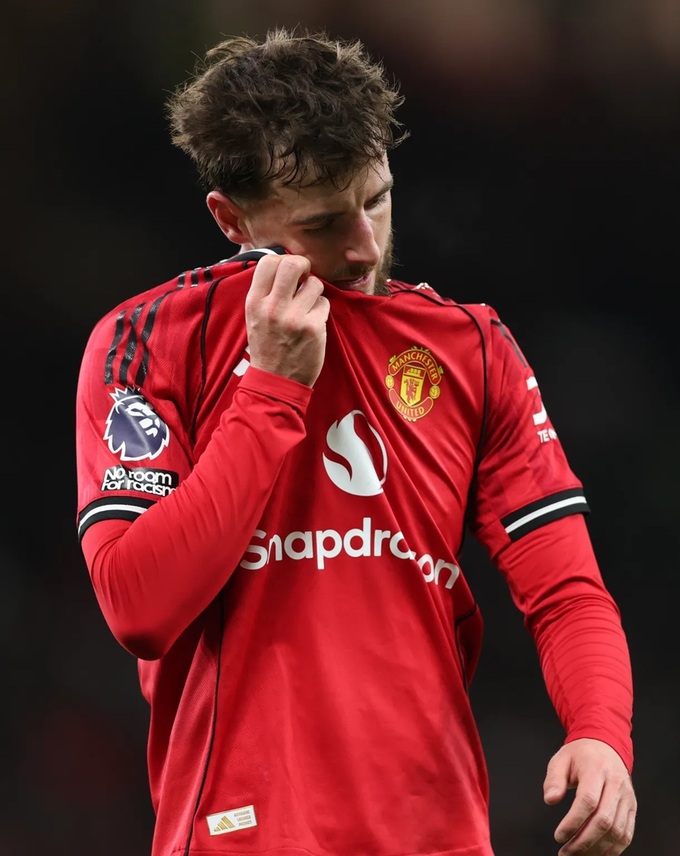 Tiền vệ Mason Mount nằm trong số những cầu thủ mà MU muốn thanh lý gấp