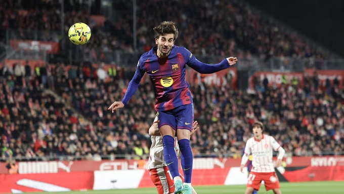 Barca sắp cạn kiên nhẫn với Torres