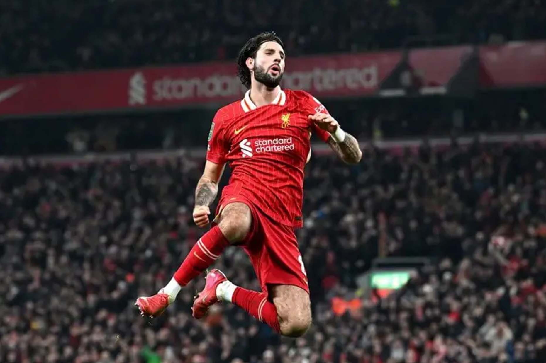 Szoboszlai chơi hay nhưng anh vẫn phải chơi sai vị trí nên giảm hiệu quả đáng kể