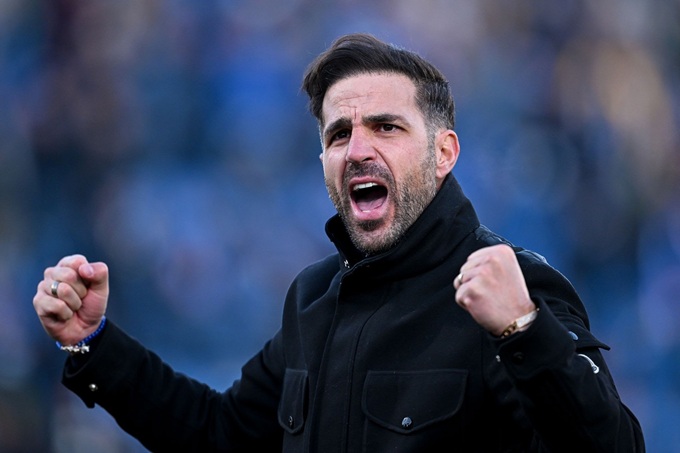 Fabregas liên tục gây sự với các HLV tại Serie A