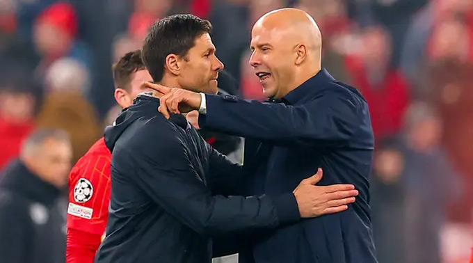 Xabi Alonso yêu cầu 3 tân binh để thay Slot dẫn dắt Liverpool