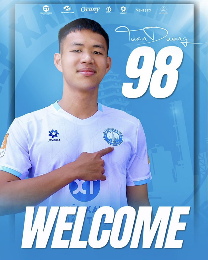 Trung vệ Giáp Tuấn Dương chia tay CAHN để gia nhập Nam Định 